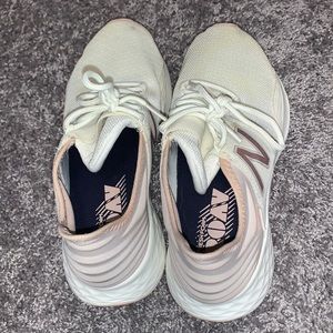 CREAM AND PINK NEW BALANCES